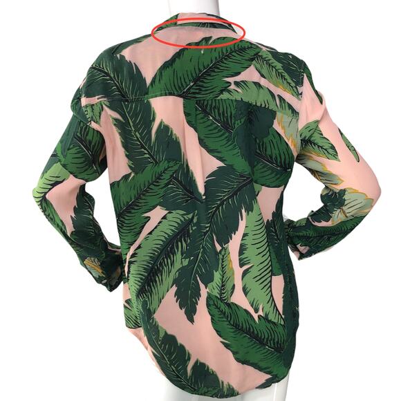 Beach Riot X Revolve Womens Size S Sunny Top in Pink Palm Button Down *TINY FLAW - Picture 7 of 16